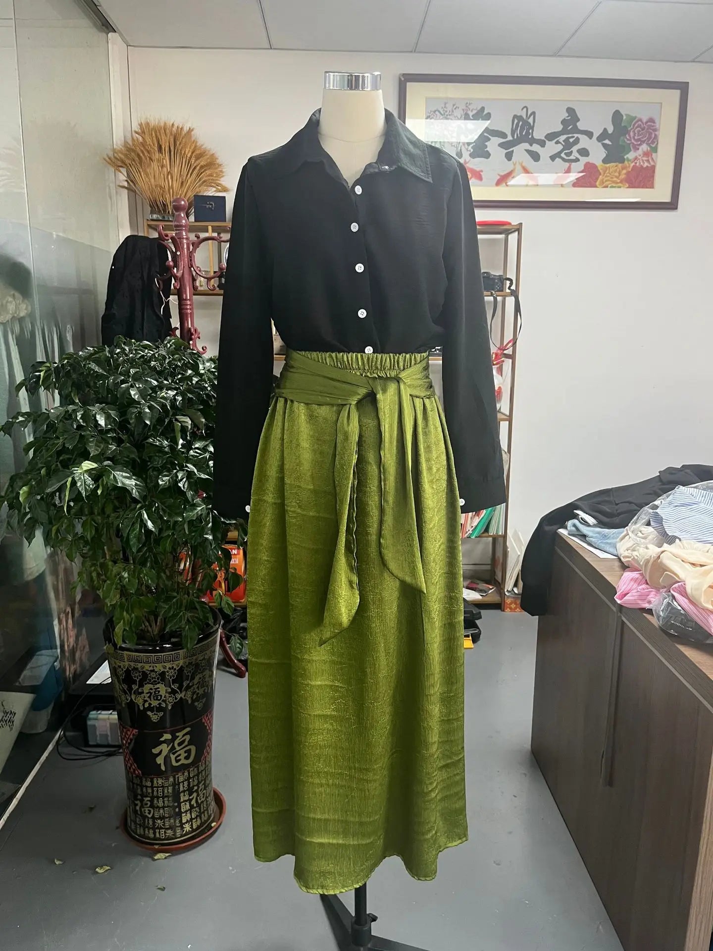 Conjunto de falda y camisa PALERMO